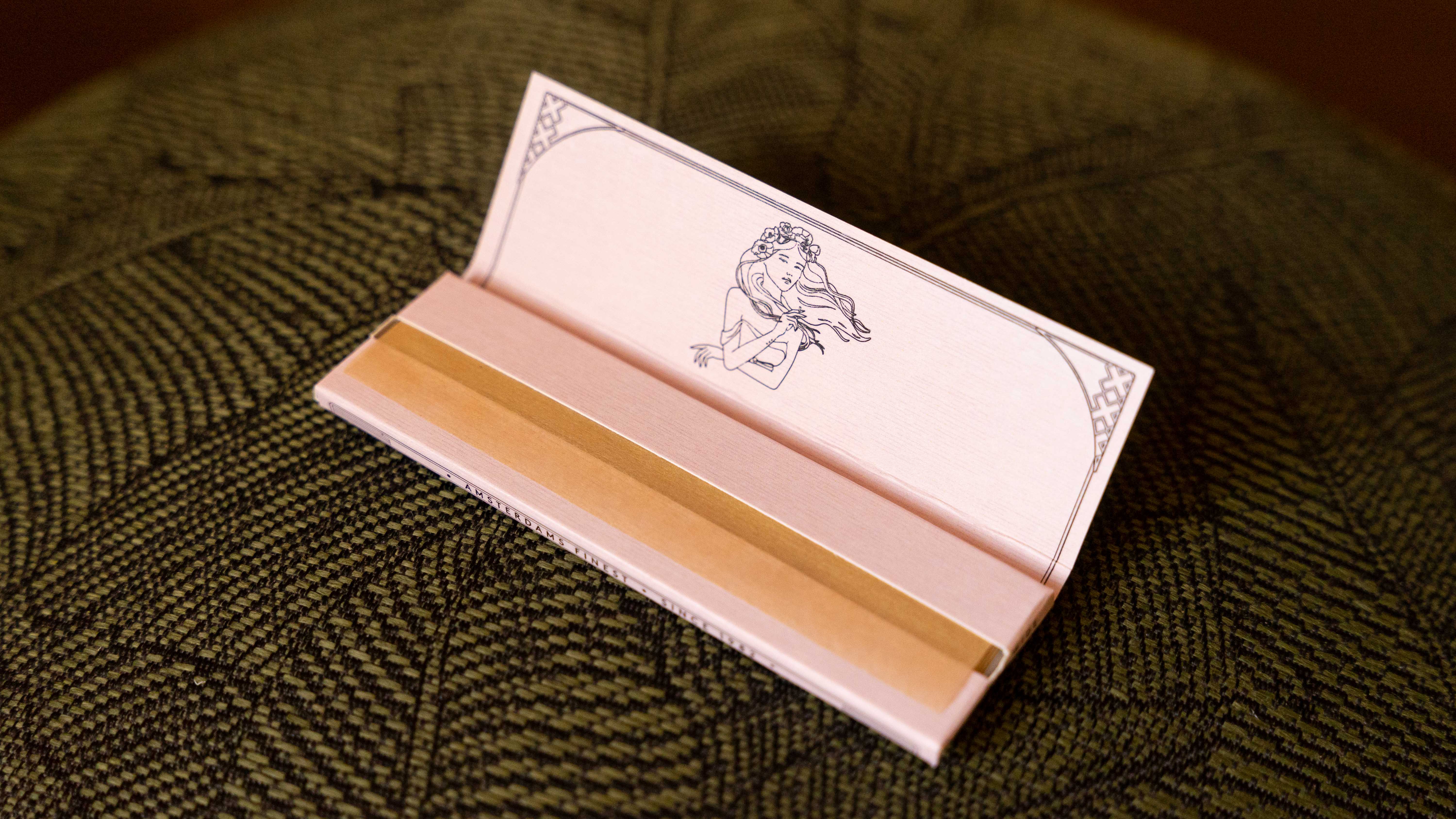 King Size Unbleached Papers first image